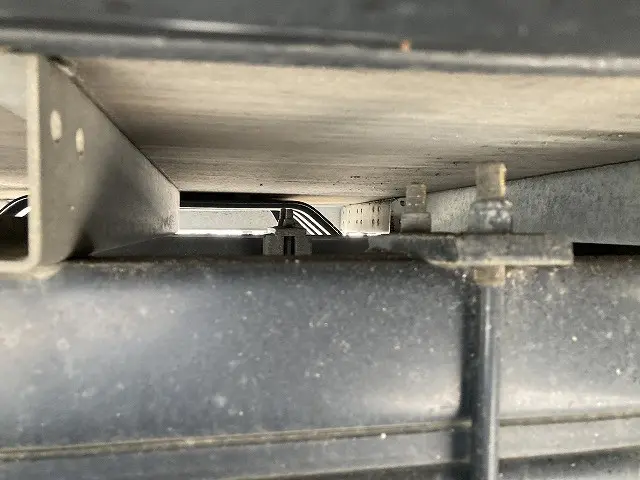 いすゞ エルフ 2RG-NJR88AN(2WD)の写真19