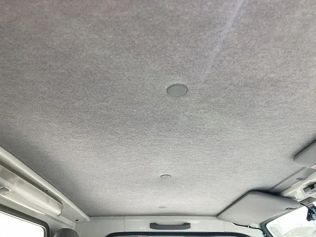 いすゞ エルフ 2RG-NJR88AN(2WD)の写真31