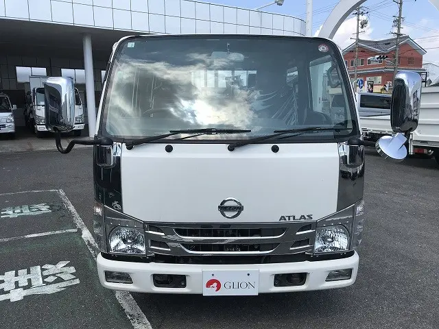 日産 アトラス 2RG-AHR88A(2WD)の写真2