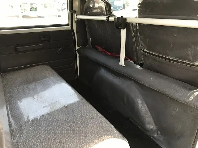 日産 アトラス 2RG-AHR88A(2WD)の写真36