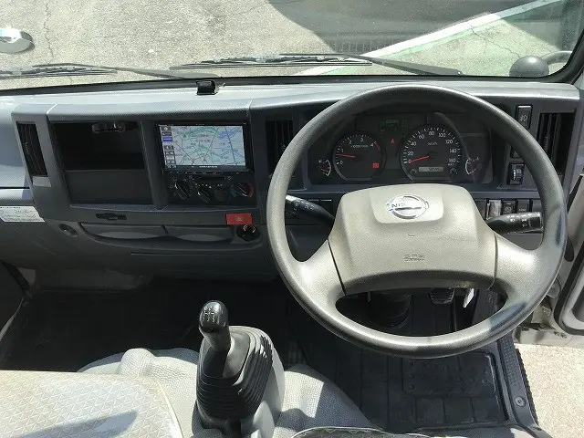 日産 アトラス 2RG-AHR88A(2WD)の写真38