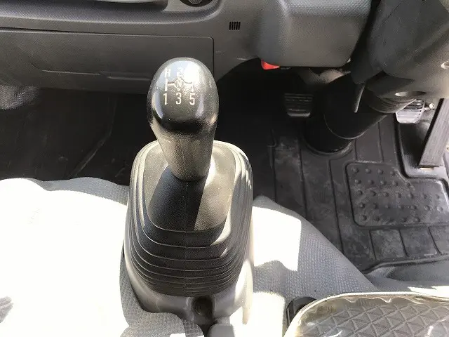 日産 アトラス 2RG-AHR88A(2WD)の写真39