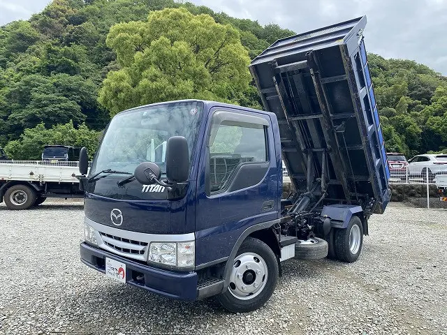 マツダ タイタン KK-WH6HD(2WD)の写真1