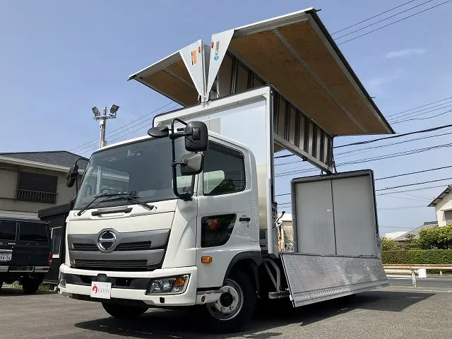 日野 レンジャー 2KG-FC2ABA(2WD)の写真1