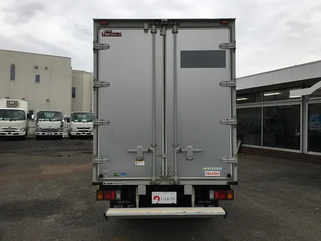 いすゞ エルフ TRG-NLR85AN(2WD)の写真5