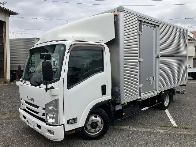 いすゞ エルフ 2RG-NPR88AN(2WD)の写真6