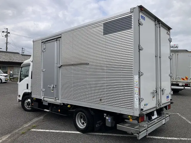 いすゞ エルフ 2RG-NPR88AN(2WD)の写真11