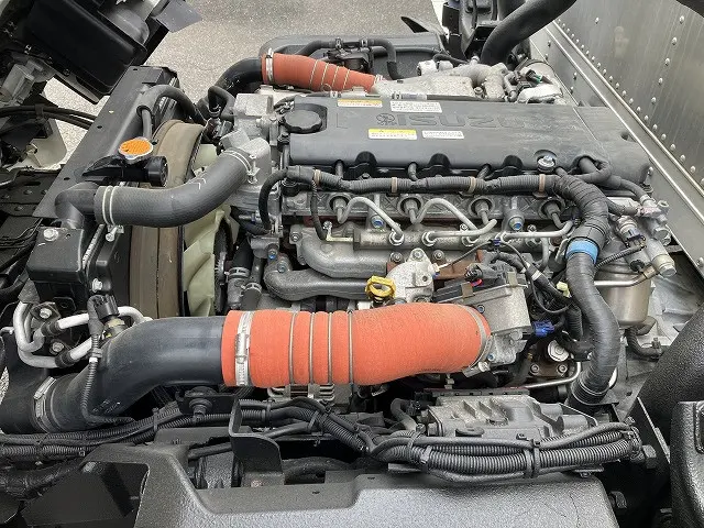 いすゞ エルフ 2RG-NPR88AN(2WD)の写真19