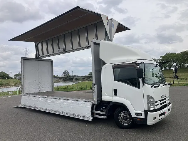 いすゞ フォワード 2RG-FRR90T2(2WD)の写真7