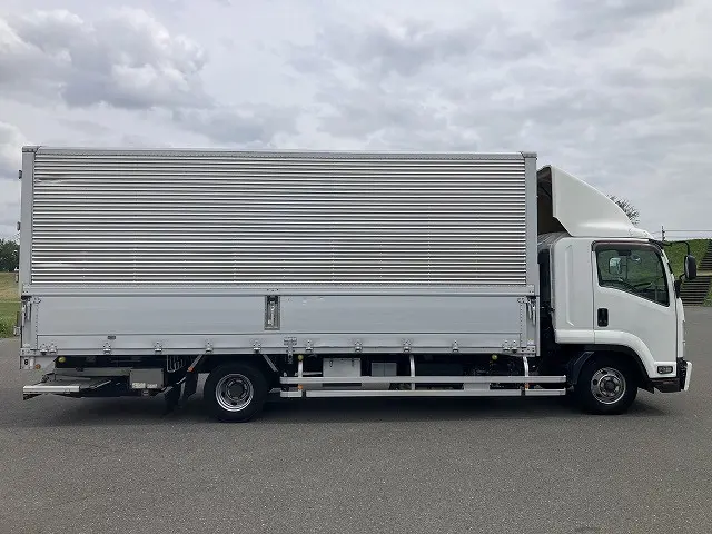 いすゞ フォワード 2RG-FRR90T2(2WD)の写真12