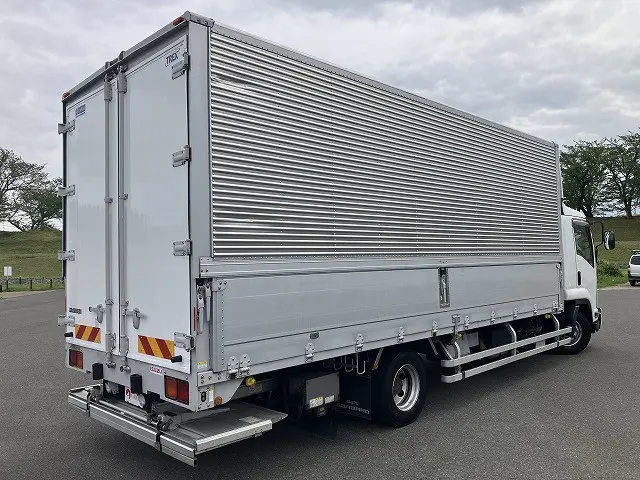 いすゞ フォワード 2RG-FRR90T2(2WD)の写真15