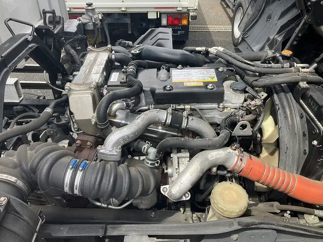 いすゞ フォワード 2RG-FRR90T2(2WD)の写真26