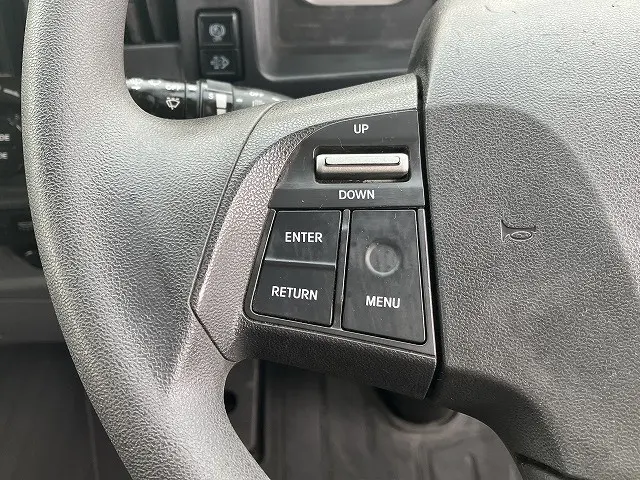 いすゞ フォワード 2RG-FRR90T2(2WD)の写真34