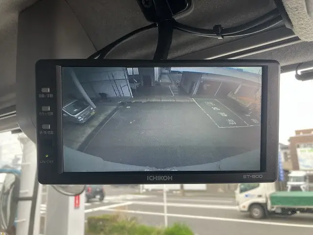 いすゞ フォワード 2RG-FRR90T2(2WD)の写真47