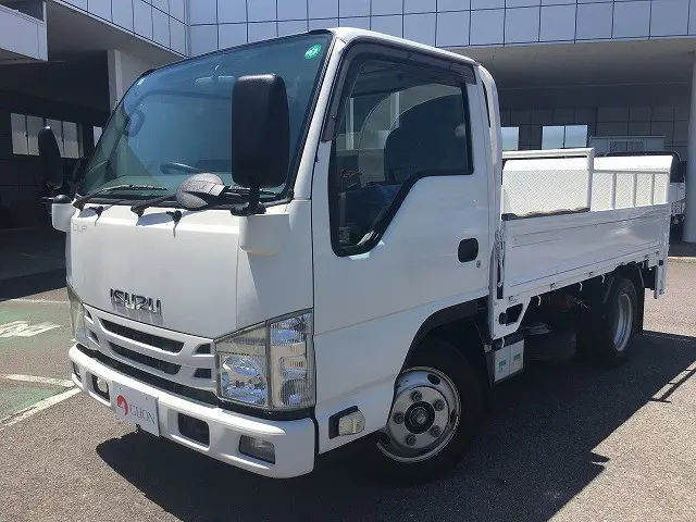 いすゞ エルフ TRG-NKR85A(2WD)の写真1