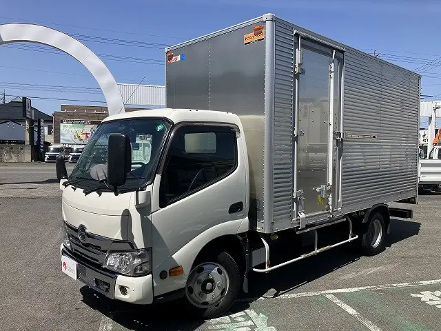 日野 デュトロ 2RG-XZU655M(2WD)の写真1