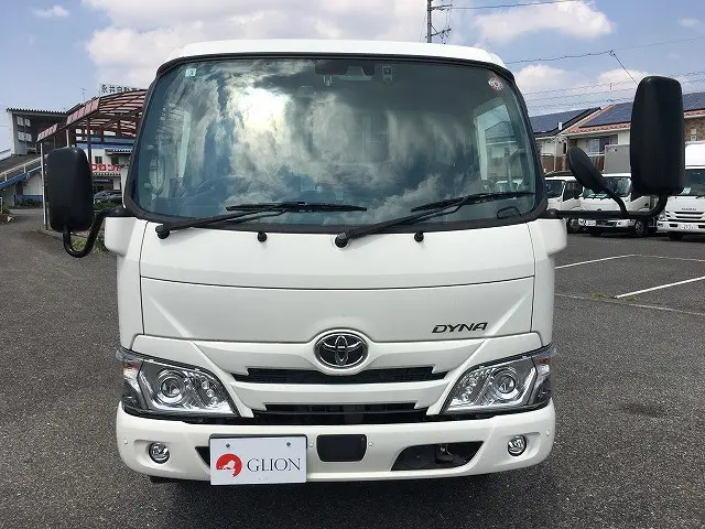 トヨタ ダイナ 2RG-XZU655(2WD)の写真2