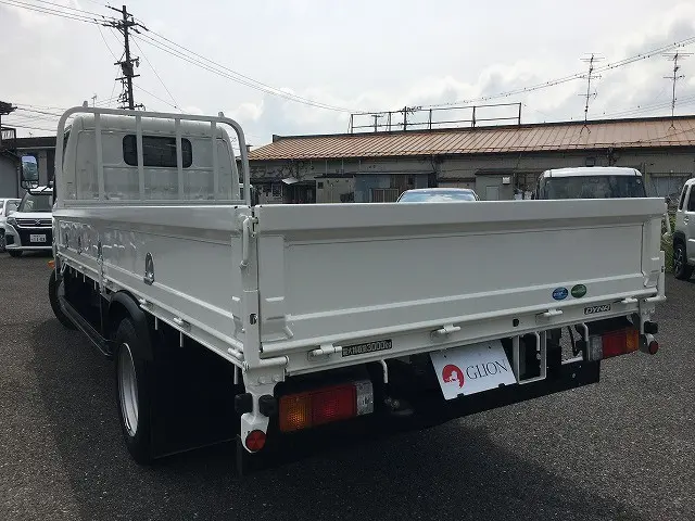 トヨタ ダイナ 2RG-XZU655(2WD)の写真4