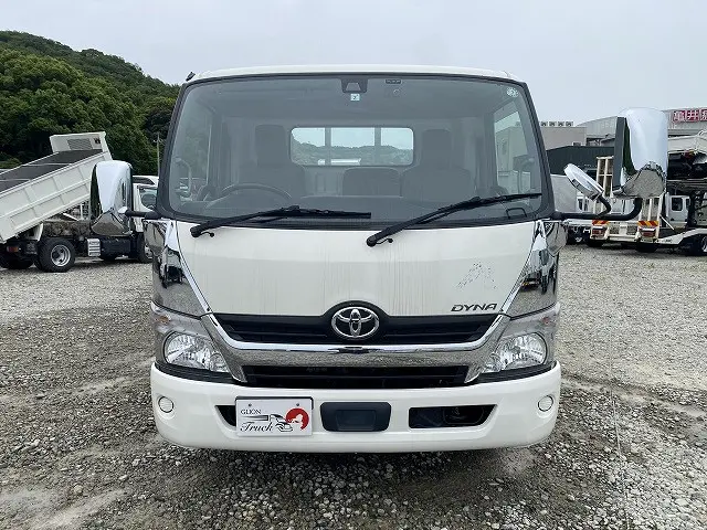トヨタ ダイナ TKG-XZU722(2WD)の写真2