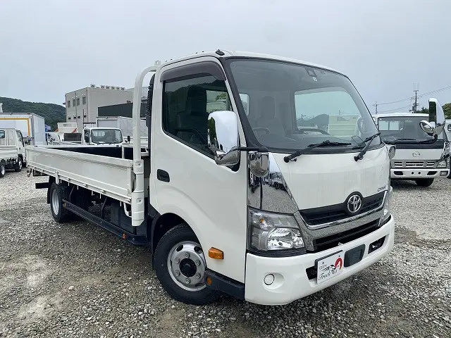 トヨタ ダイナ TKG-XZU722(2WD)の写真3