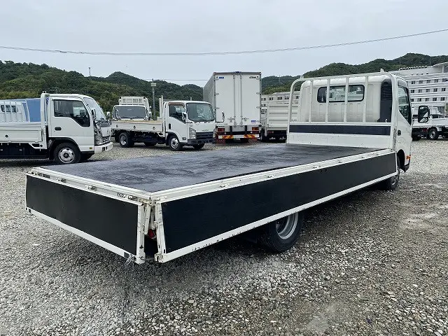 トヨタ ダイナ TKG-XZU722(2WD)の写真15