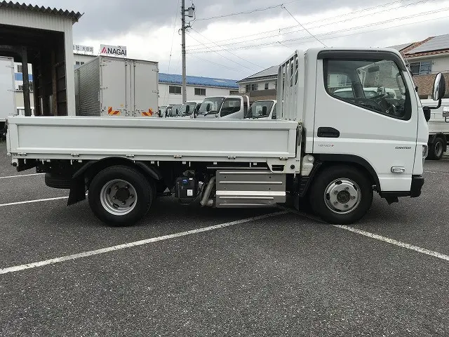 三菱 キャンター 2RG-FDA20(4WD)の写真8