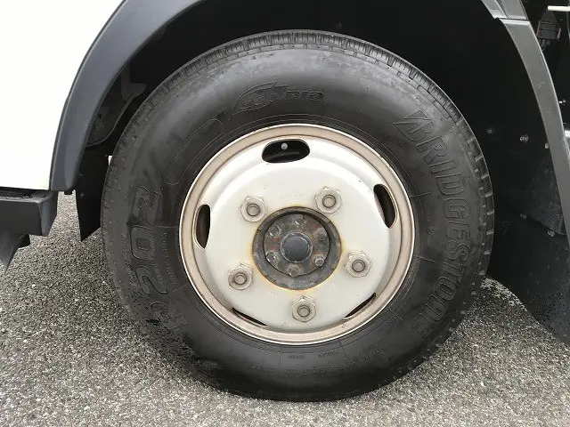 三菱 キャンター 2RG-FDA20(4WD)の写真26