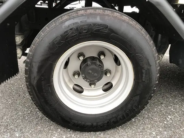 三菱 キャンター 2RG-FDA20(4WD)の写真28