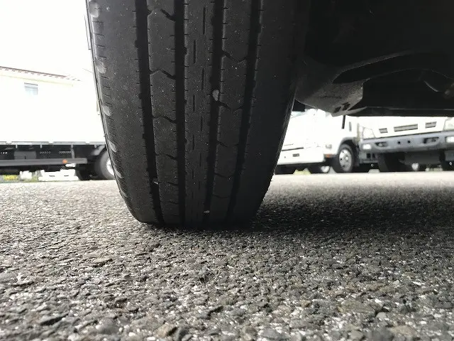 三菱 キャンター 2RG-FDA20(4WD)の写真30