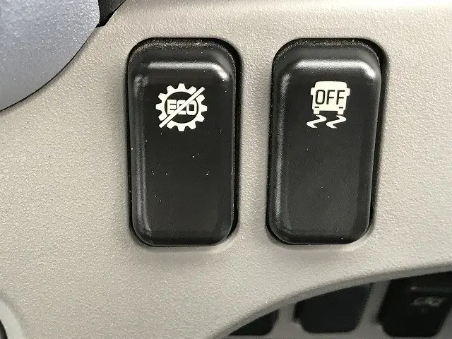 三菱 キャンター 2RG-FDA20(4WD)の写真43