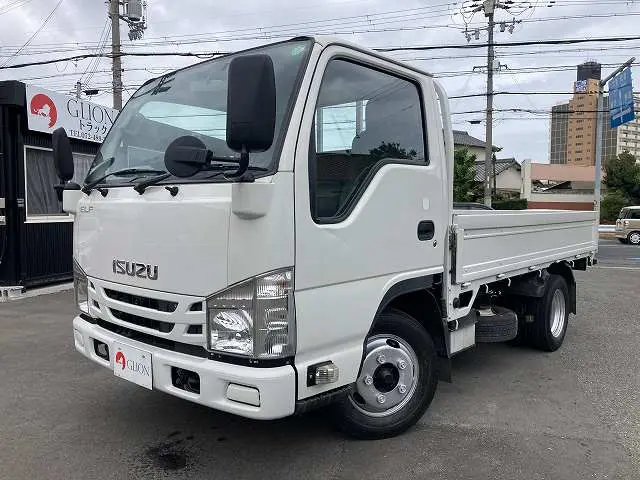 いすゞ エルフ 2RG-NJR88A(2WD)の写真1