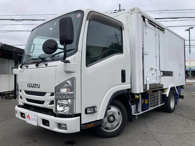 いすゞ エルフ 2RG-NLR88AN(2WD)の写真1