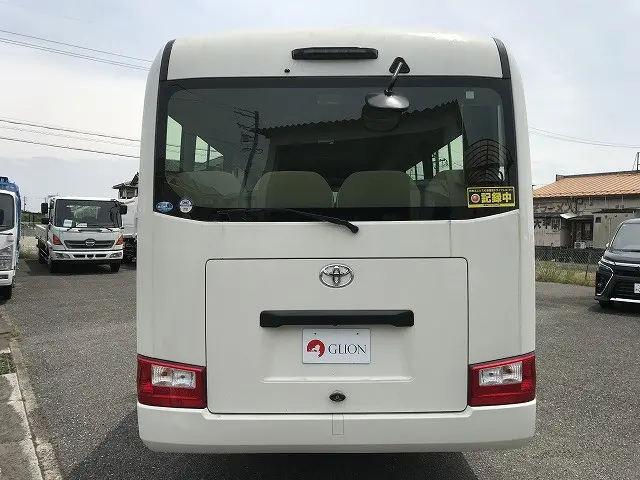 トヨタ コースター SKG-XZB70(2WD)の写真5