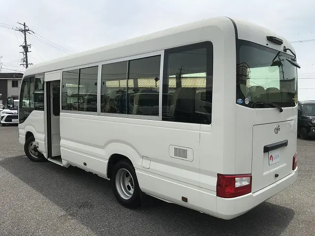 トヨタ コースター SKG-XZB70(2WD)の写真10