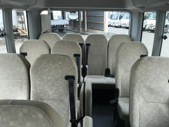 トヨタ コースター SKG-XZB70(2WD)の写真33