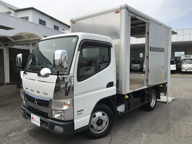 三菱 キャンター TPG-FEA50(2WD)の写真9