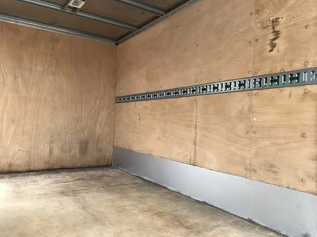 三菱 キャンター TPG-FEA50(2WD)の写真26