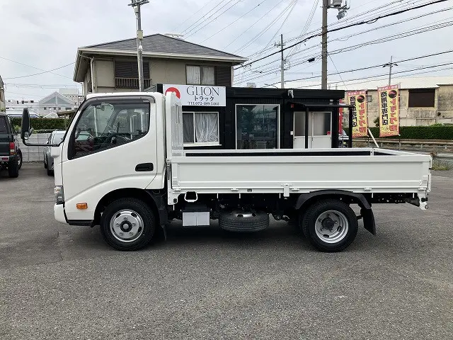 トヨタ ダイナ 2RG-XZC605(2WD)の写真4