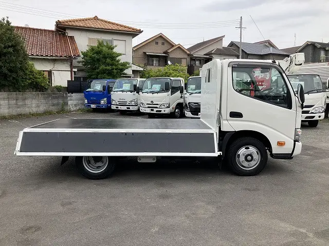 トヨタ ダイナ 2RG-XZC605(2WD)の写真12