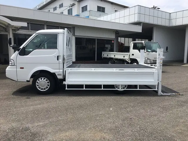 マツダ ボンゴトラック DBF-SLP2T(2WD)の写真11