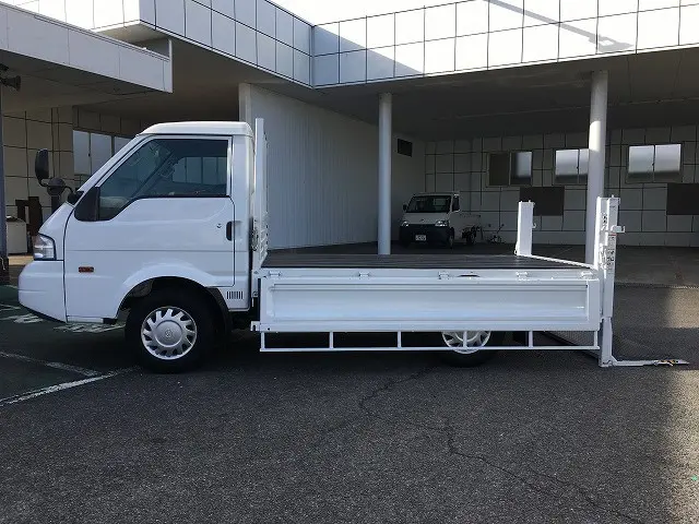 マツダ ボンゴトラック DBF-SLP2T(2WD)の写真11