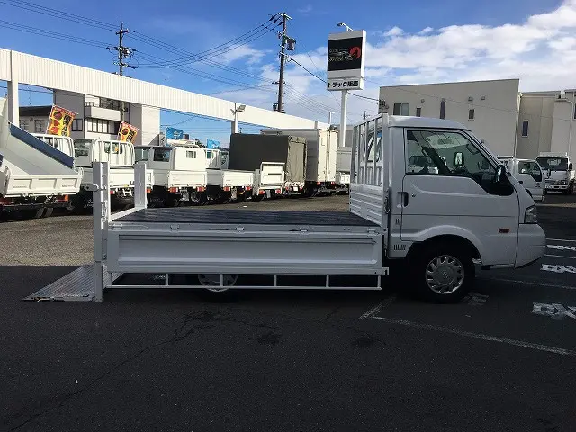 マツダ ボンゴトラック DBF-SLP2T(2WD)の写真12