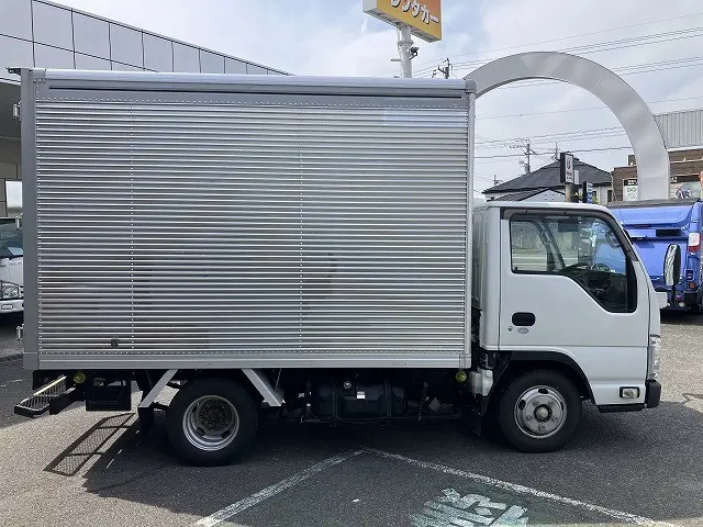 いすゞ エルフ TPG-NHR85AN(2WD)の写真5