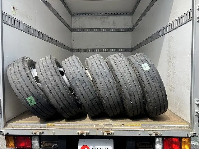 いすゞ エルフ TPG-NHR85AN(2WD)の写真36