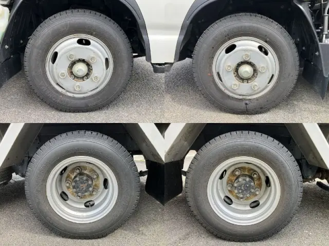 いすゞ エルフ TPG-NHR85AN(2WD)の写真41