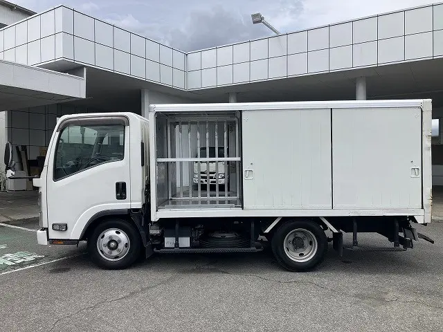 いすゞ エルフ 2RG-NMR88AN(2WD)の写真11