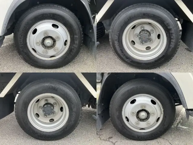 いすゞ エルフ 2RG-NMR88AN(2WD)の写真38