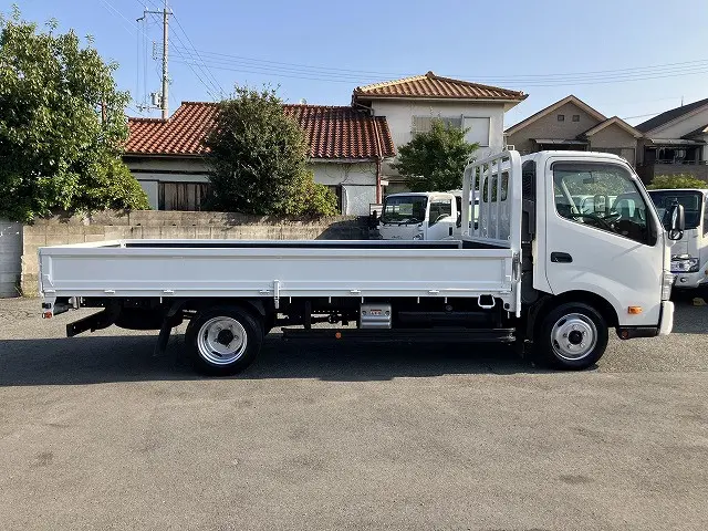 日野 デュトロ 2RG-XZU710M(2WD)の写真5