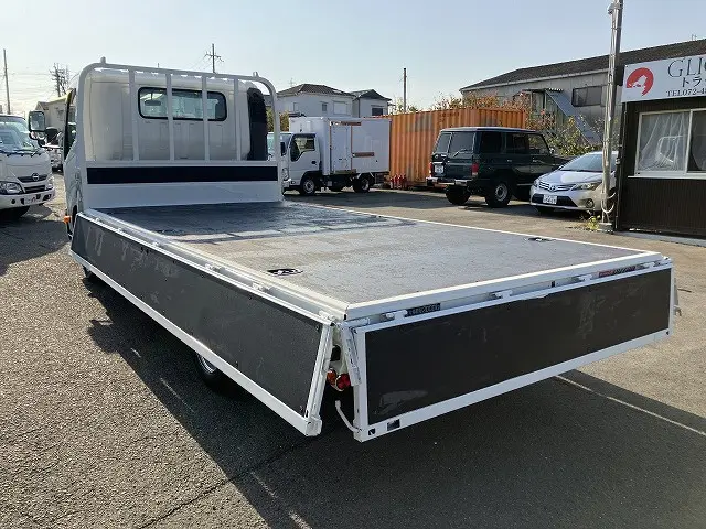 日野 デュトロ 2RG-XZU710M(2WD)の写真13