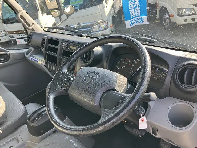 日野 デュトロ 2RG-XZU710M(2WD)の写真36